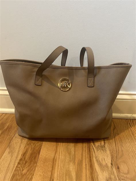 michael kors used bags ebay|Michael Kors older styles handbags.